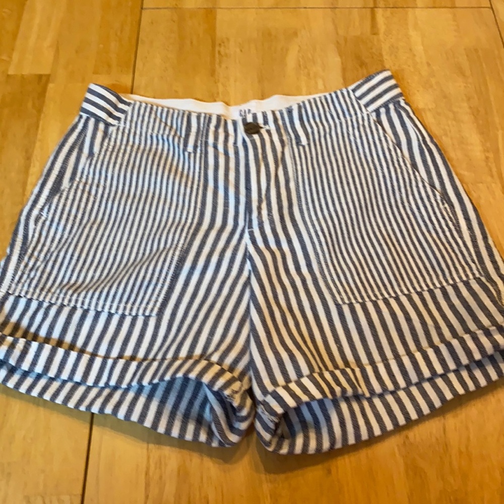 GAP Blue & White Stripe Girlfriend Chino Short Linen Blend Size 4